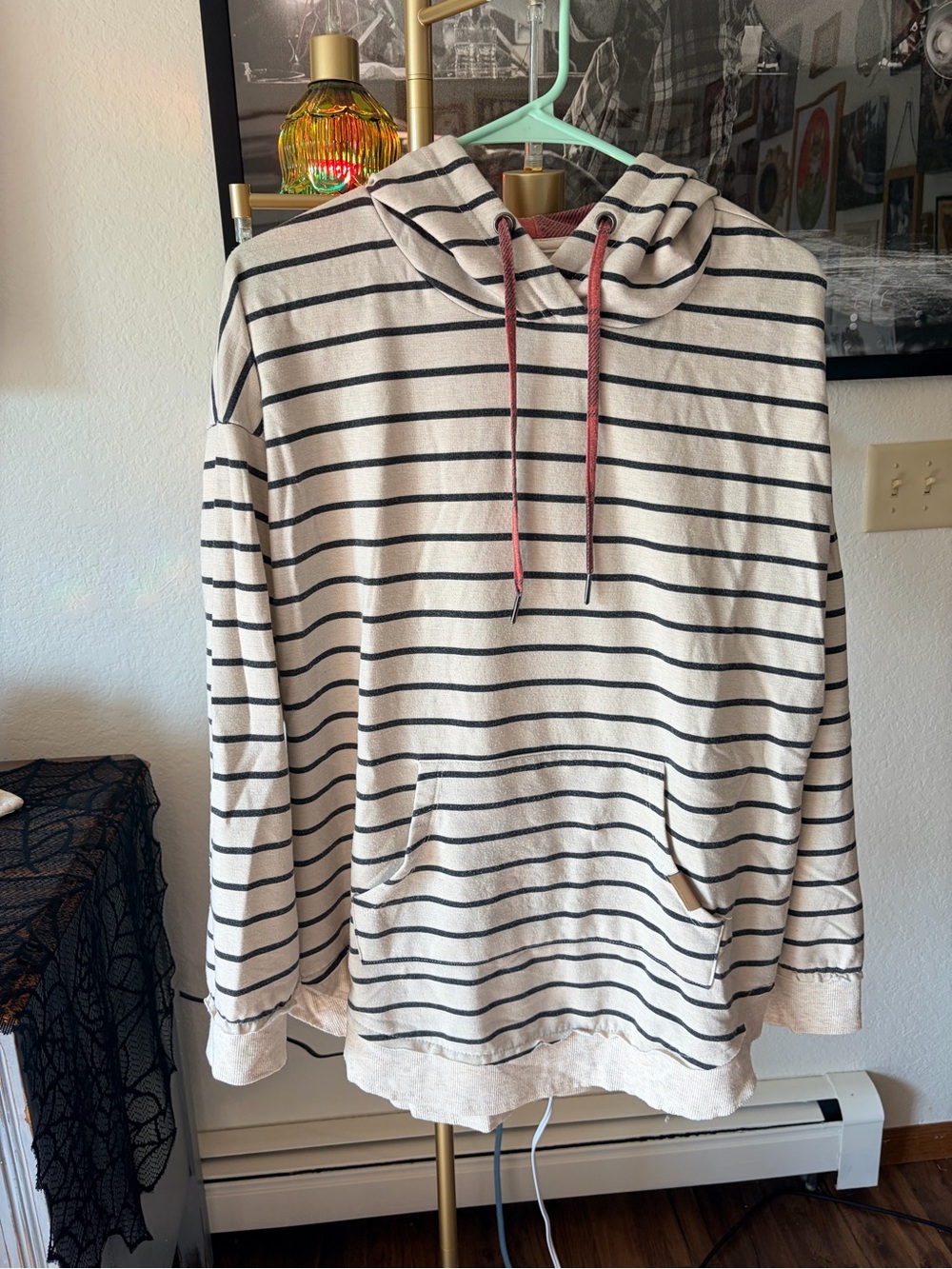 Maurices Women’s Striped Sweatshirt size large